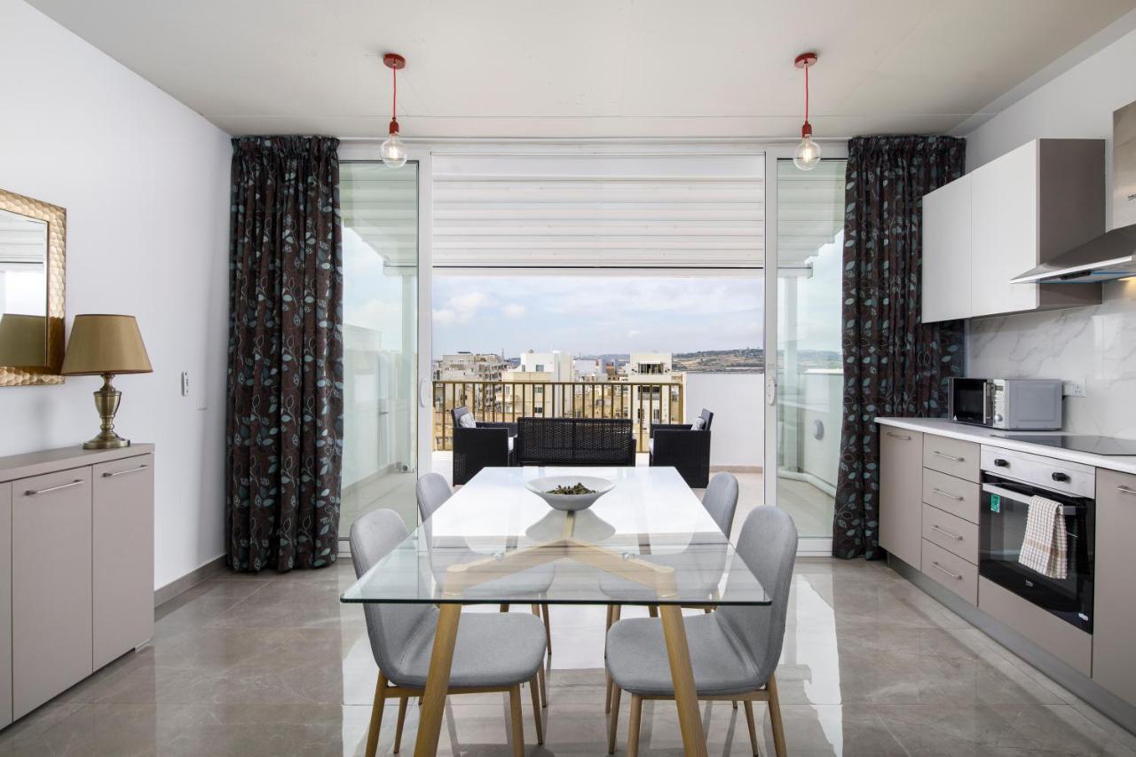 Hilltop Apartments - Stylish Comfort Living Close To The Sea, Bugibba Сейнт Полс Бей Екстериор снимка